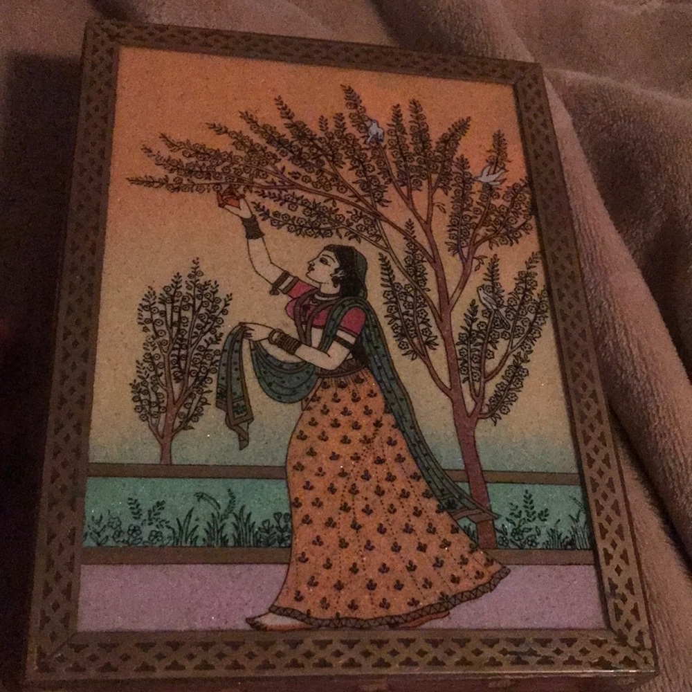 Storage jewelry box